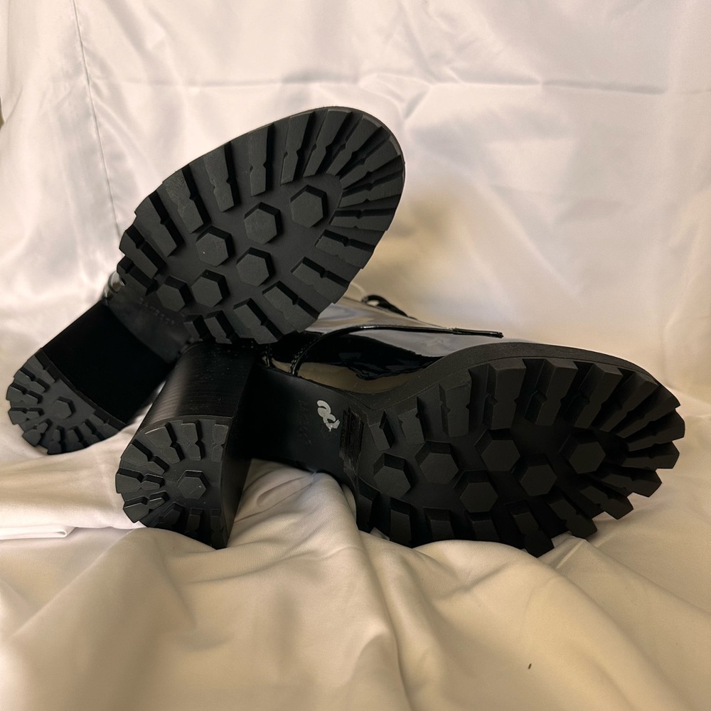 New Lace Up Block Heel Platform Ankle Boot - image 6